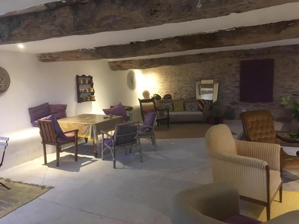 Hotel Chez Alice,simplicité et petite piscine à Mirandol-Bourgnounac Extérieur photo